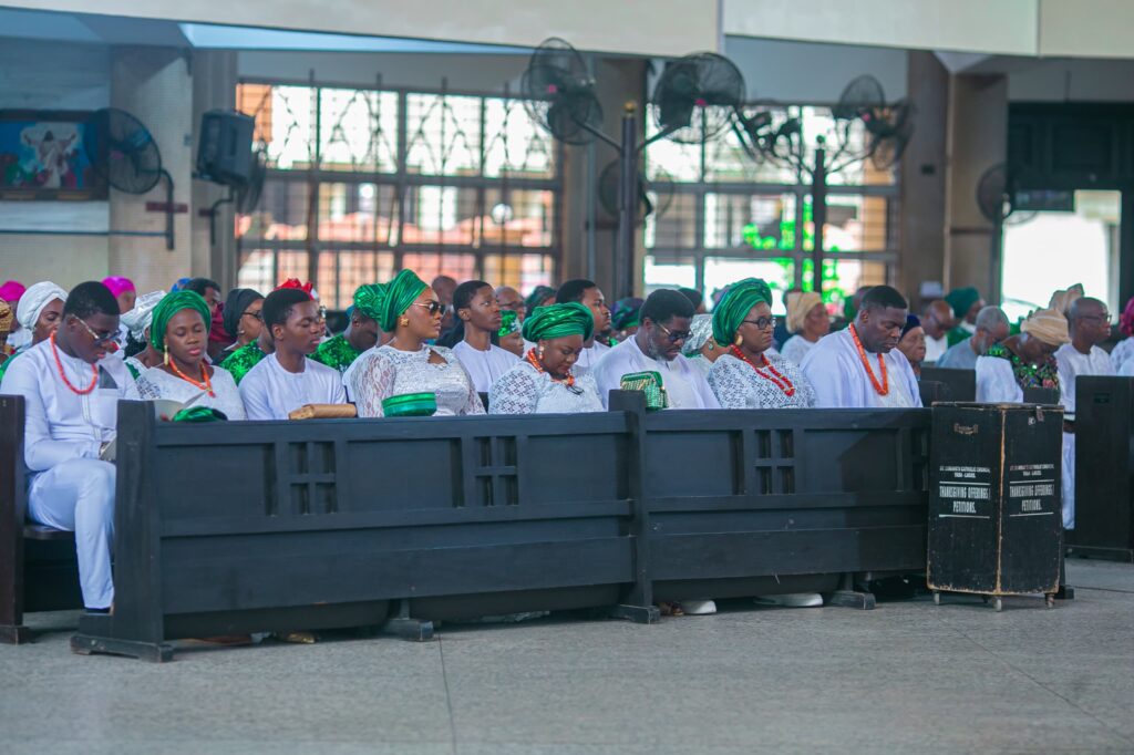 A beautiful image of Mrs. Beatrice Edebharia Evbota’s funeral celebration, highlighting the life and legacy she left behind. A green Friday to remember.