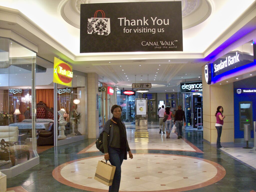 Cape Town Travel Guide: Canal Walk shopping mall. Tour Africa Magazine