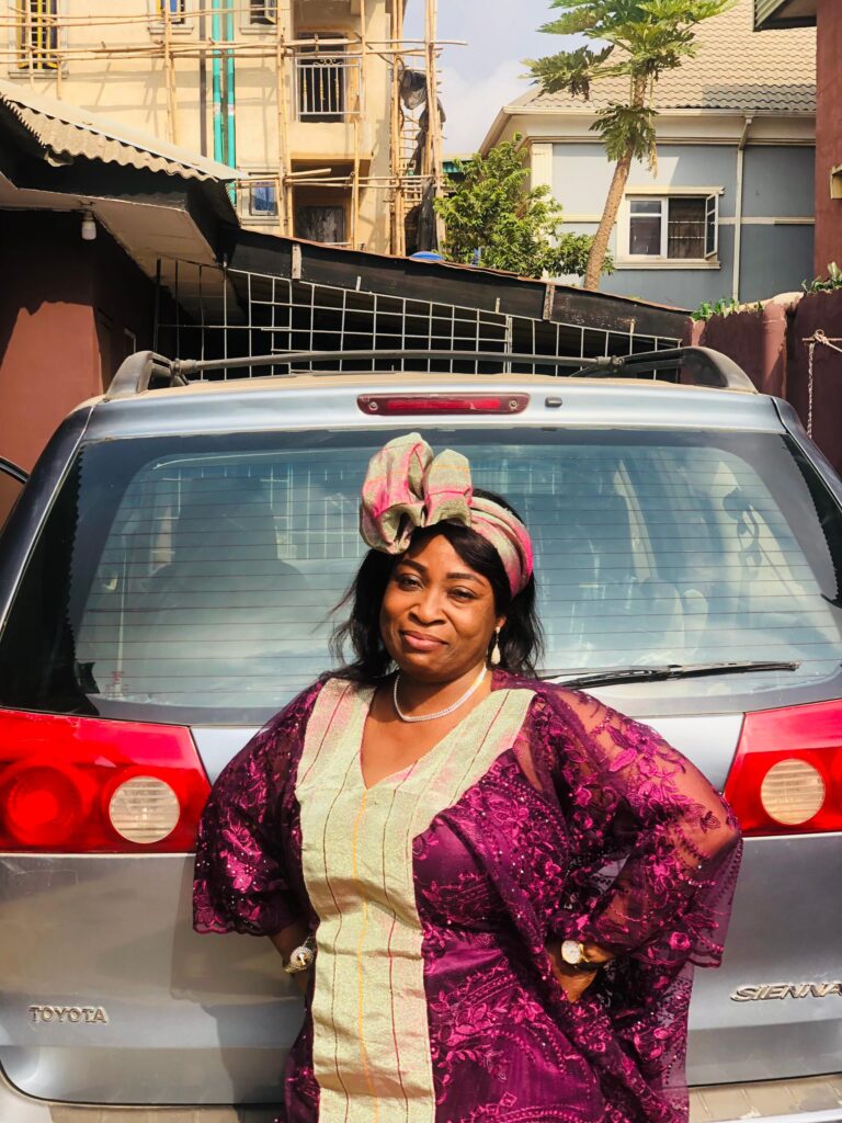 Meet the face behind KB: Showcasing a traditional Nigerian dish; tourists enjoying a cultural cooking class; vibrant cakes by KB Art and Craft 