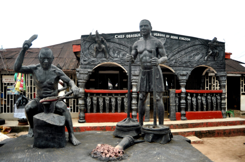 Visit Benin: Oba’s Palace in Benin City, cultural landmark in Nigeria. Tour Africa Mag.